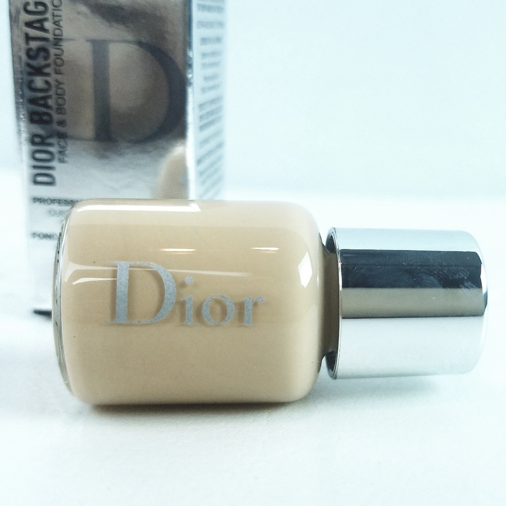 Dior Backstage Face and Body Foundation 2N Light